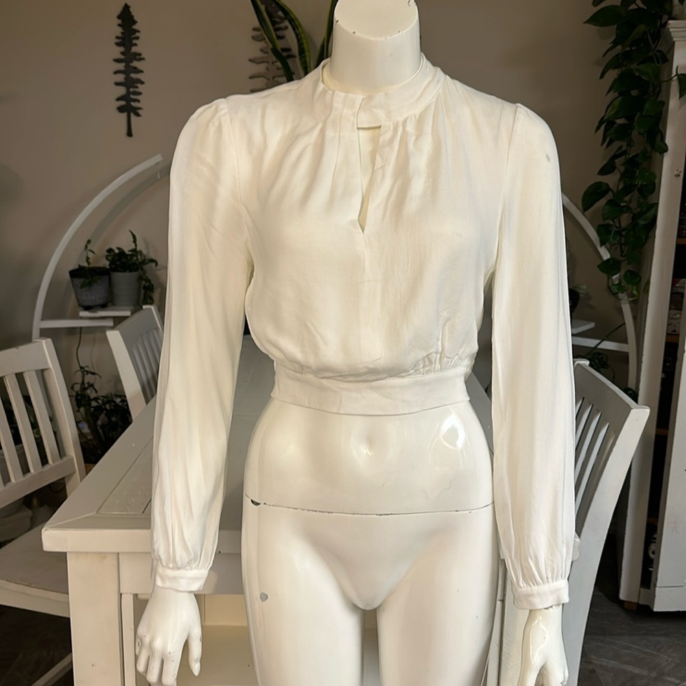 Dance & marvel Anthropologie size medium white tie waist 100% rayon
